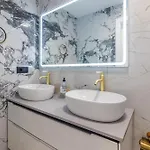 Apartman Dar Alisios 2 *